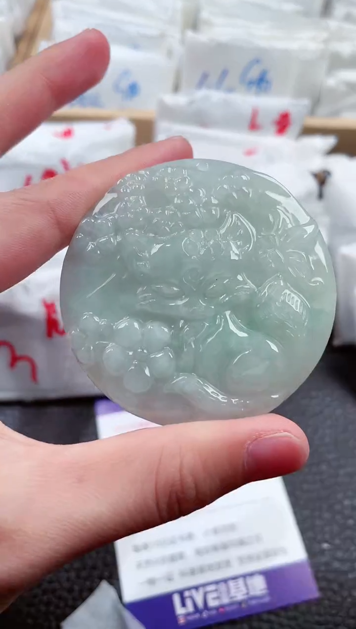 【闪购商品】翡翠颈饰未镶嵌00001184