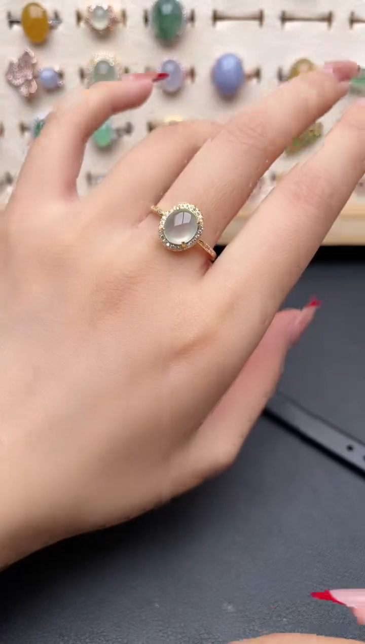 【闪购商品】翡翠戒指银S925镶嵌一物一证一礼盒