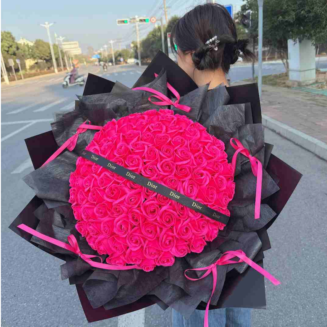 情人节礼物199弗洛伊德超大花束生日惊喜情人节99花束永生花礼物