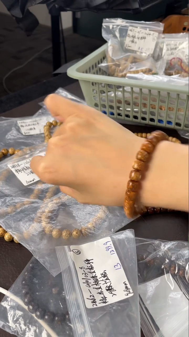 星月菩提手串精工级浅珀直切9*8手串