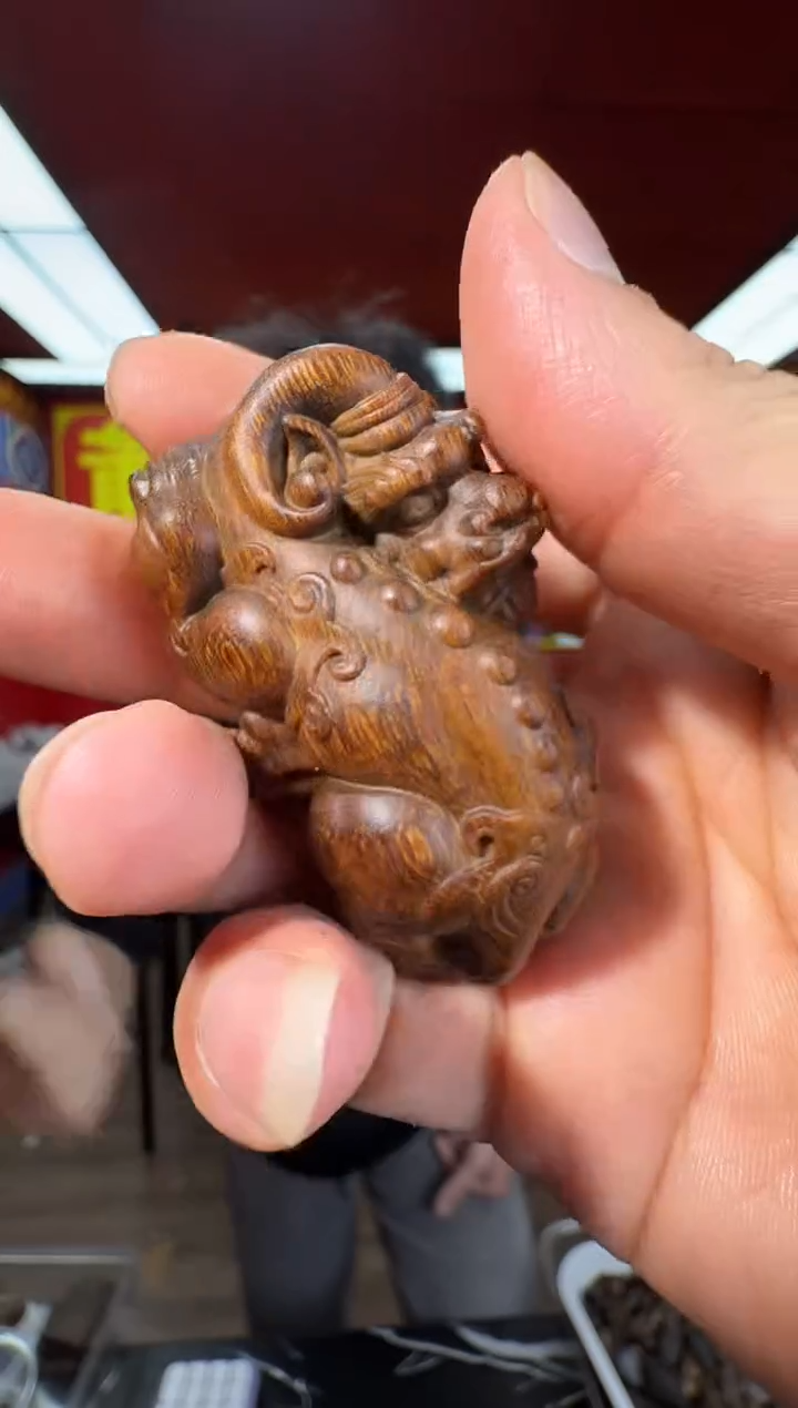 沉香吊坠s28都彭多样性发一