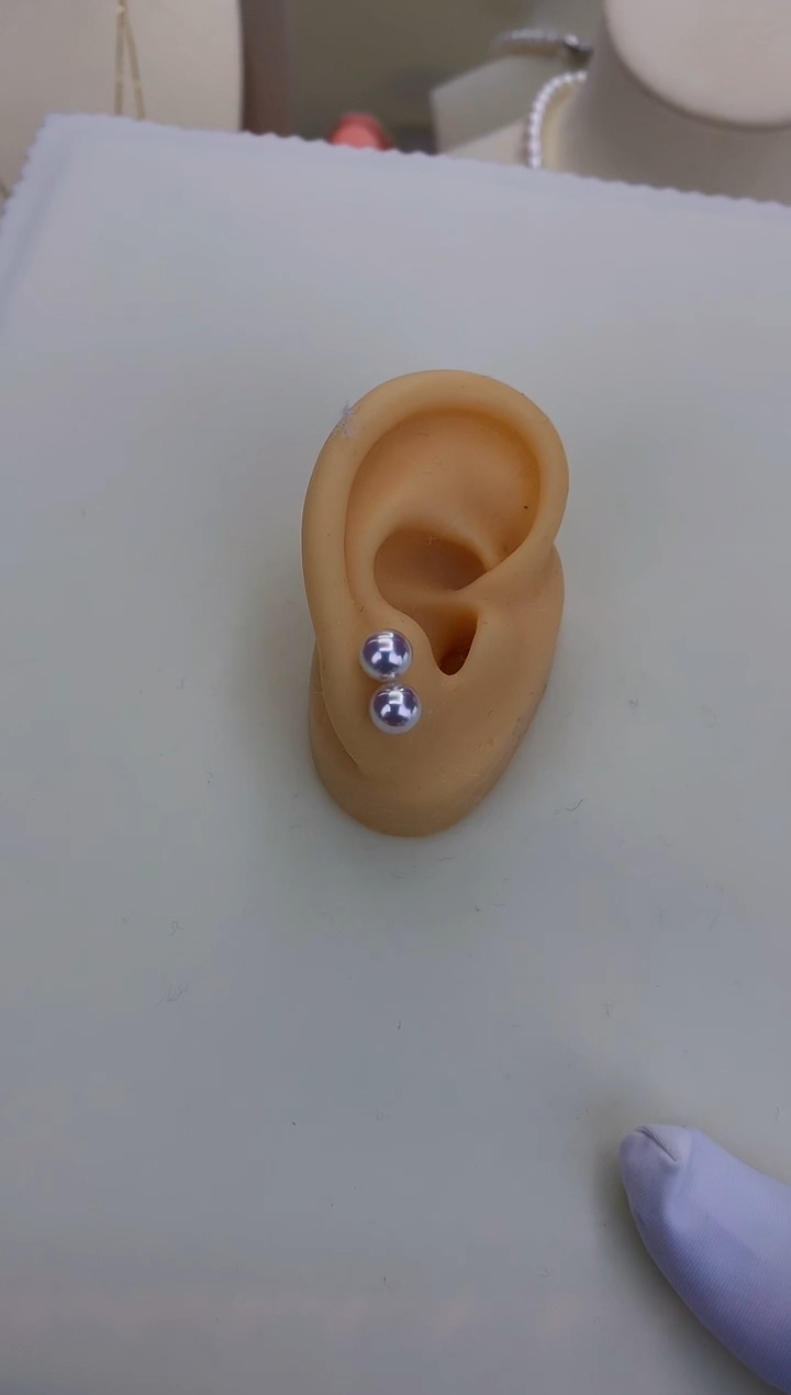 18K金镶嵌DA海水珍珠 GD003 6-7 素钉定制