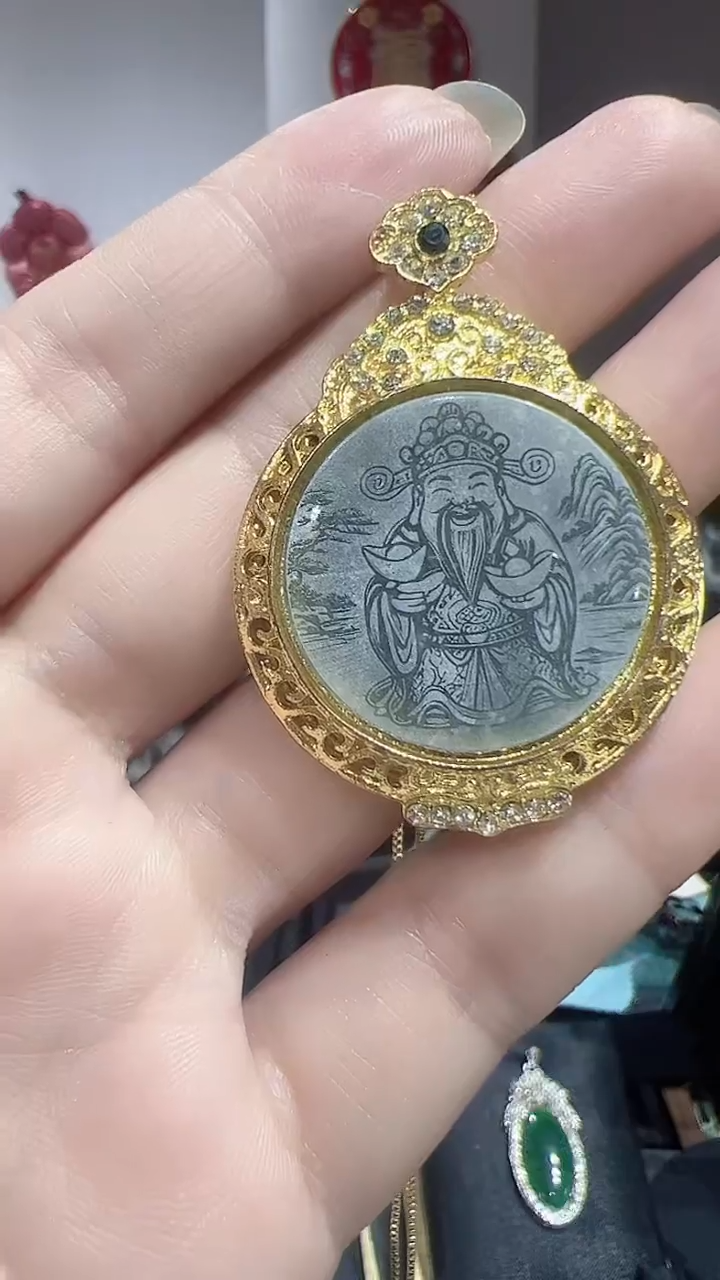 颈饰未镶嵌翡翠2025122651