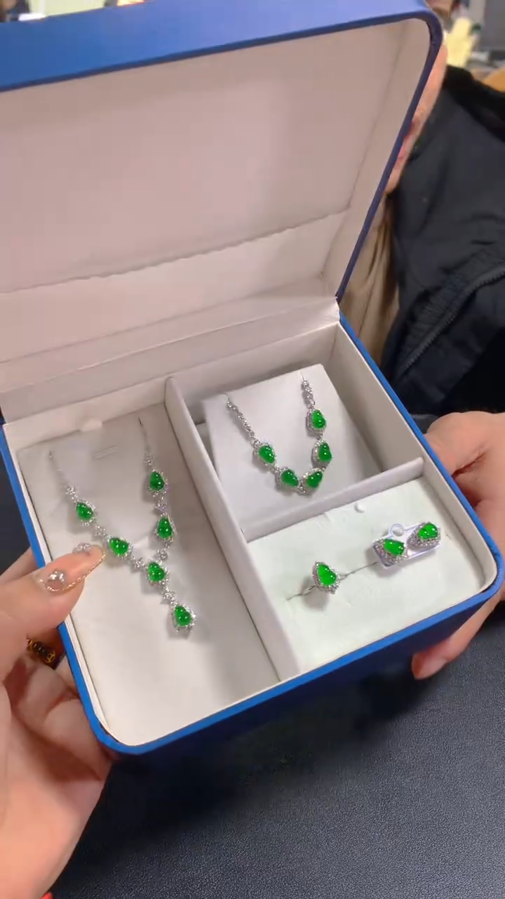 【闪购商品】翡翠套链未镶嵌0028527591多样性发一