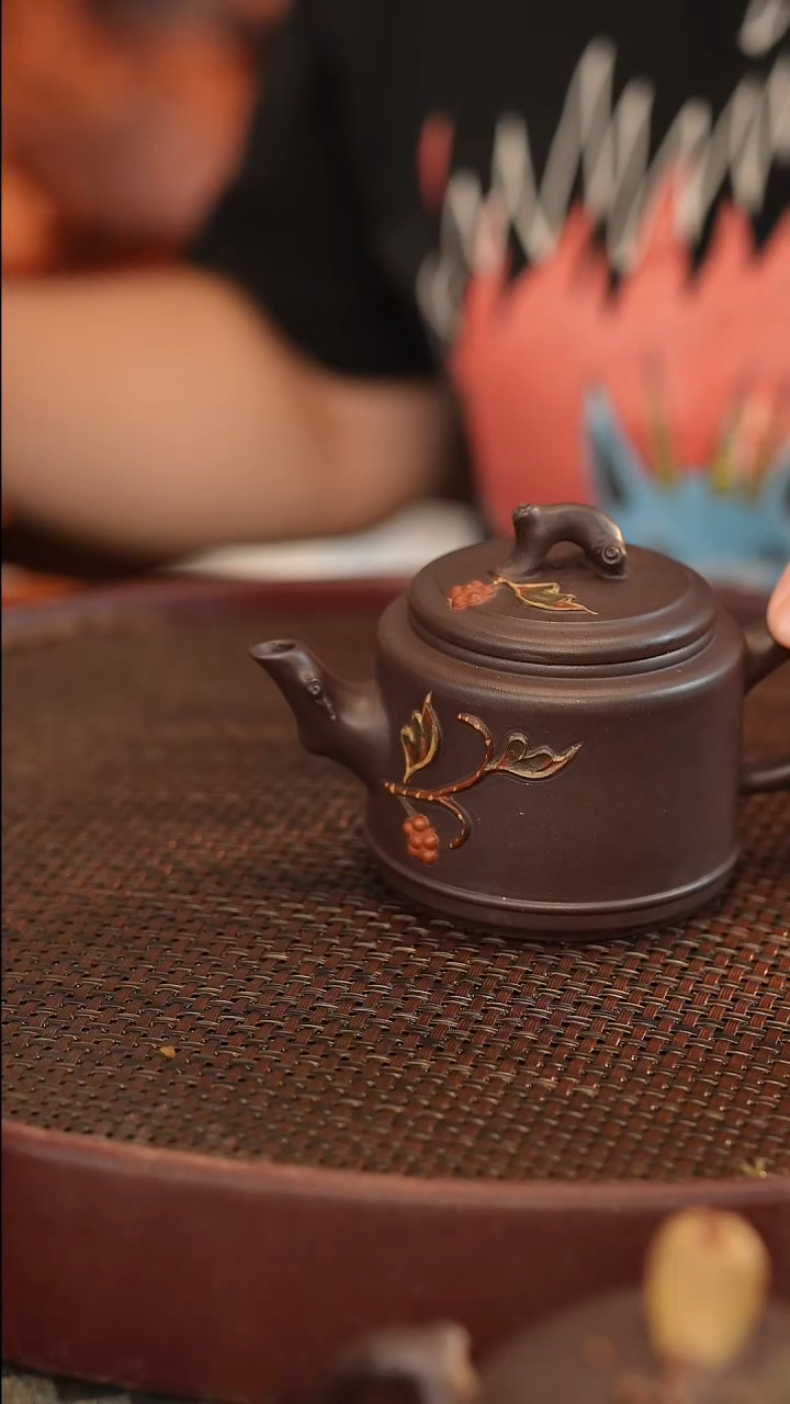 茶壶紫砂紫茄泥 200cc