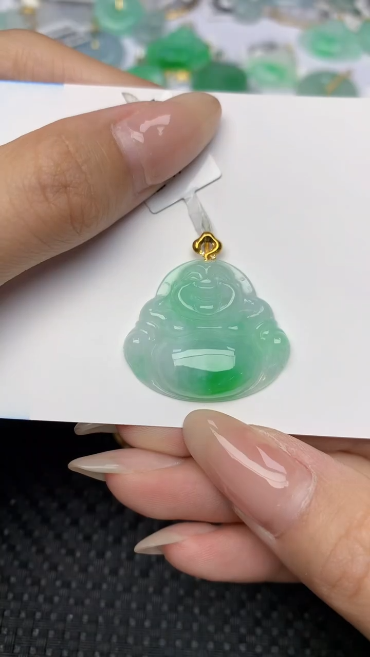 翡翠18K金镶嵌颈饰天然翡翠a货