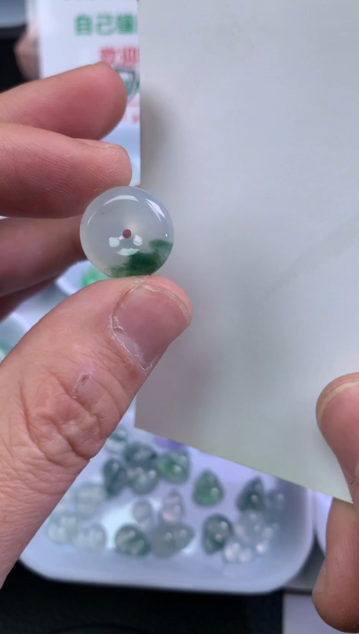 【闪购商品】翡翠颈饰未镶嵌平安扣