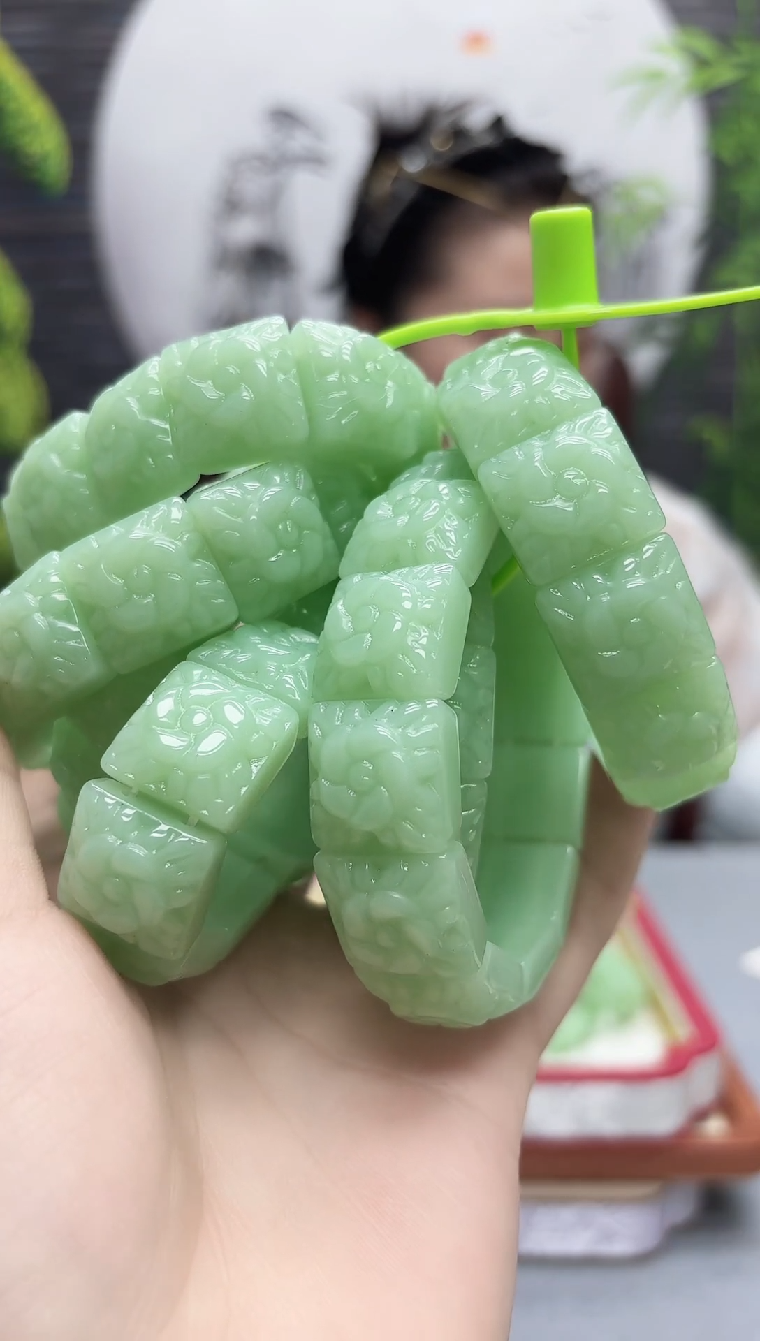 手串未镶嵌和田玉（青白玉）花开富贵手牌