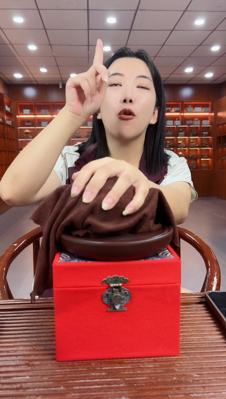 茶壶紫砂龙腾四方六方宫灯 紫茄泥 顾林芬