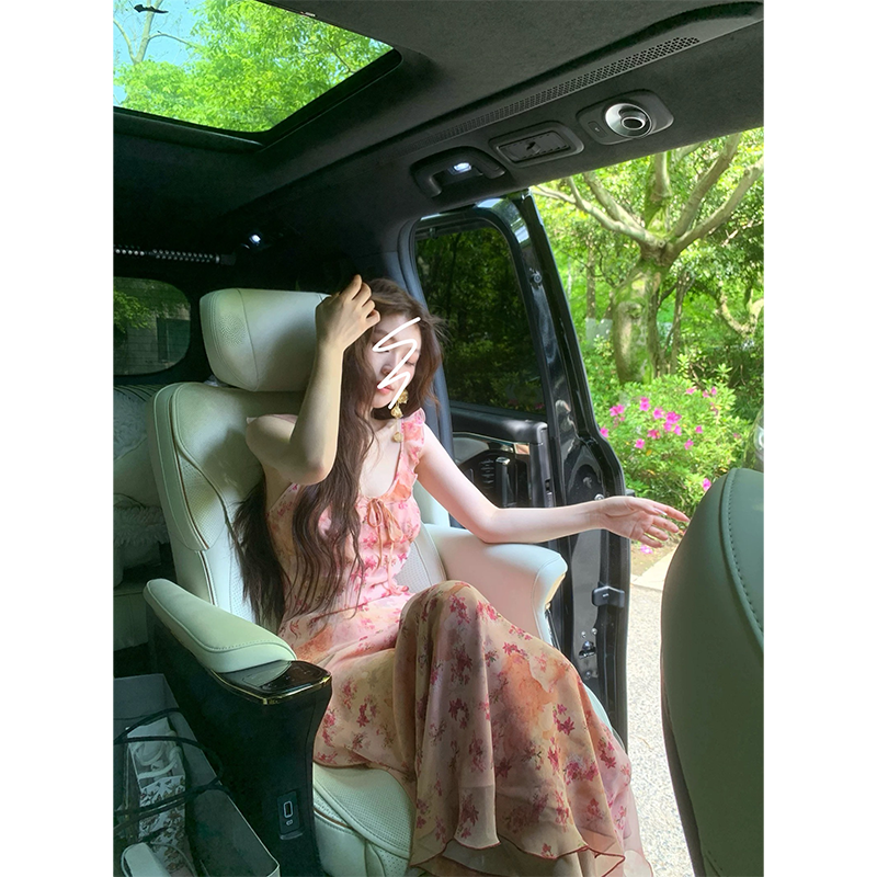 48H【郁金香 】加长法式度假风气质收腰碎花无袖吊带连衣裙 SU010