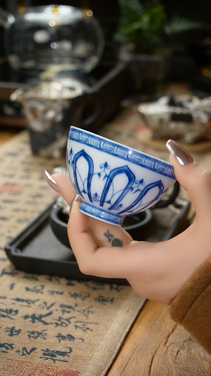 【闪购商品】福器艺术莲花主人杯