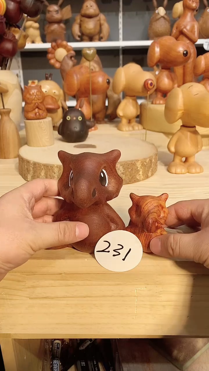 【闪购商品】木木雕摆件可爱卡通