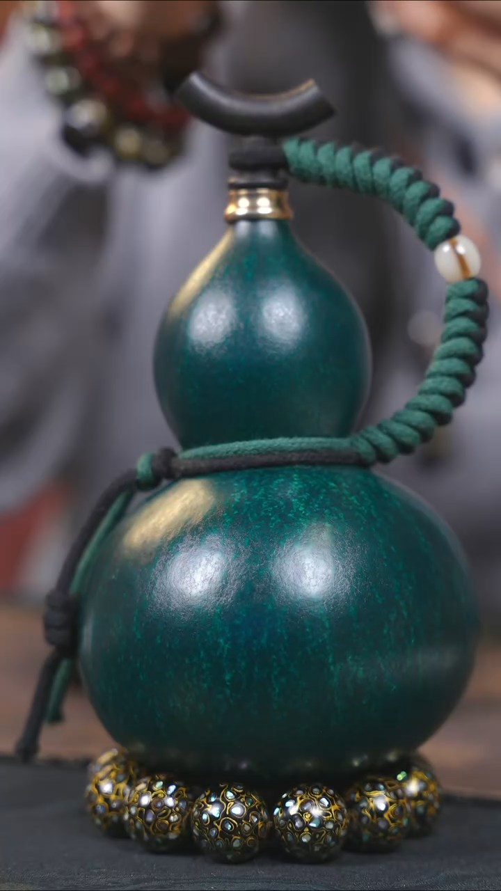 【闪购商品】YZ190大漆酒葫芦不包手串及旋转底座