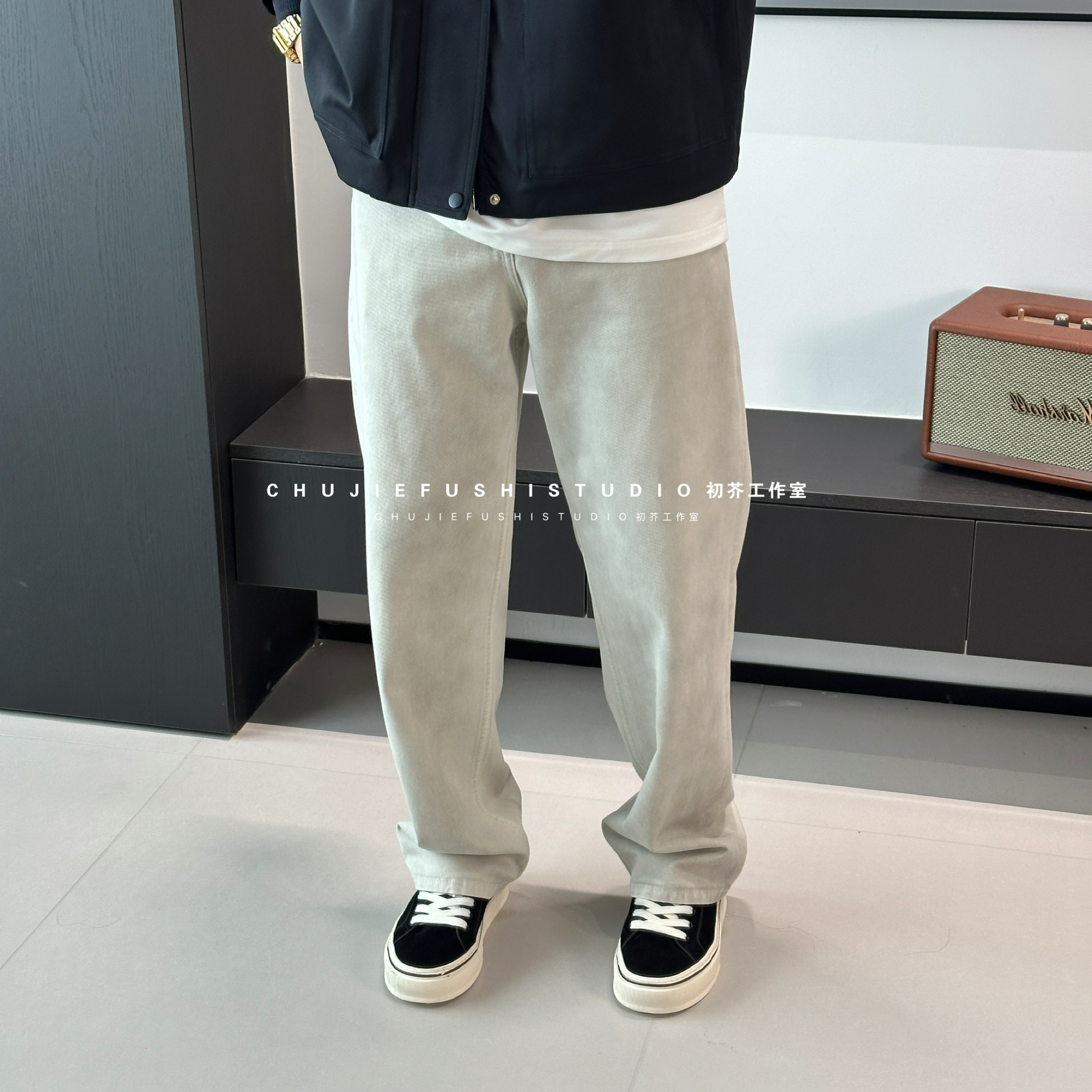 CHUJIE韩版微宽松直筒做旧脏脏裤直筒牛仔裤男