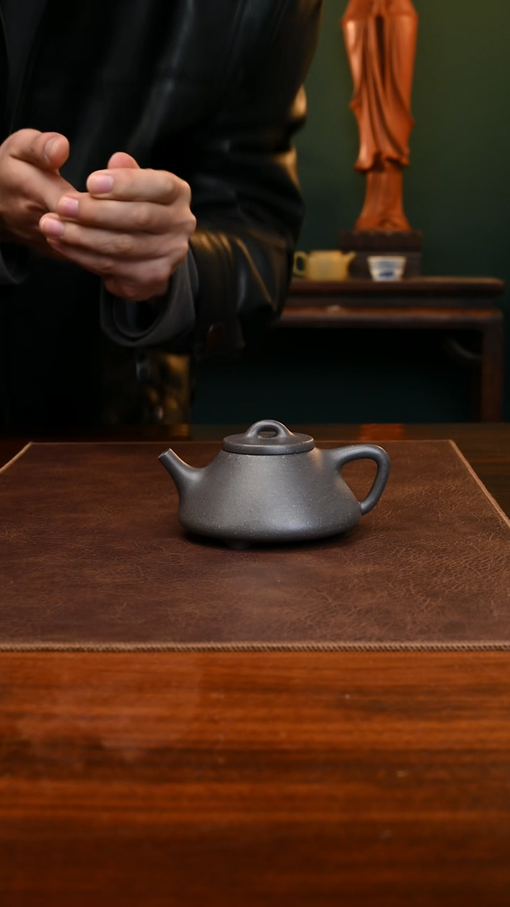 【闪购商品】紫砂茶壶大水潭底槽青子冶石瓢150cc