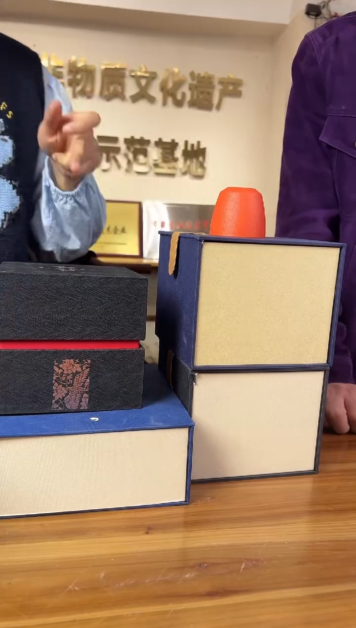 摆件瓷瓷立方-11.12-昱雅江南30