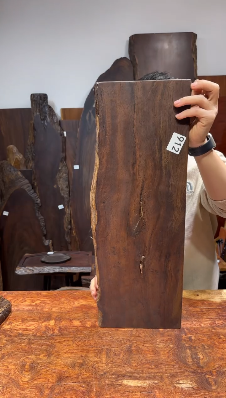 风车木（黑檀木）Z**゜尺寸61*22*2.3编号912