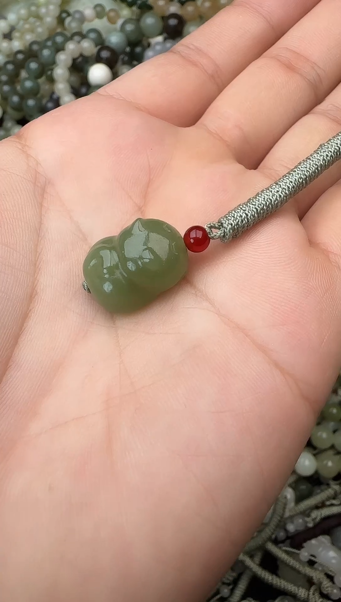 颈饰未镶嵌和田玉拍一发一