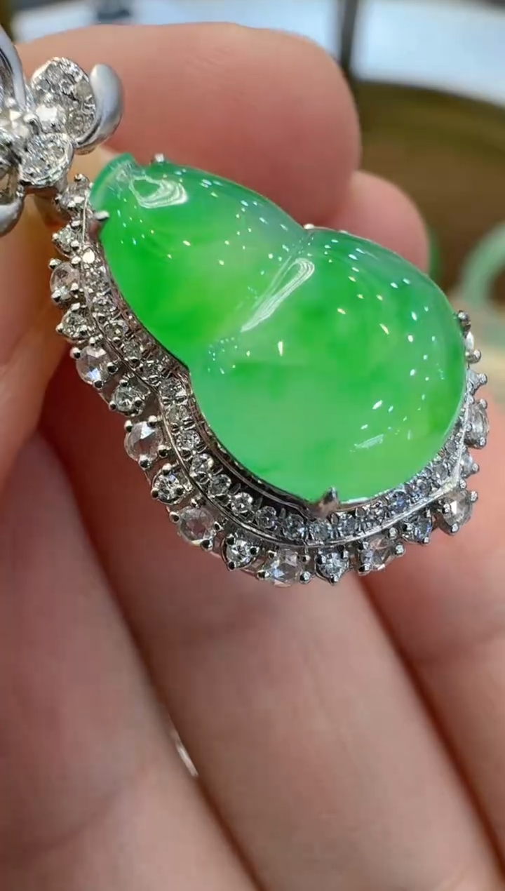 【闪购商品】翡翠吊坠(不含链)18K金镶嵌多样性团购发一件