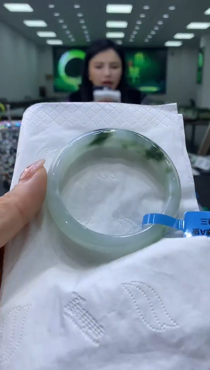 未镶嵌手镯翡翠00003658