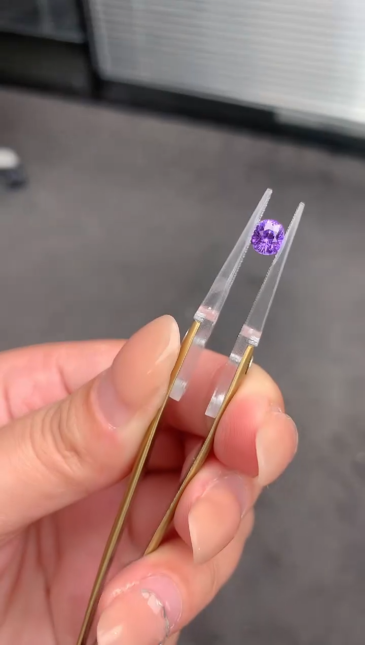 【闪购商品】彩色蓝宝石裸石未镶嵌1ct紫蓝宝