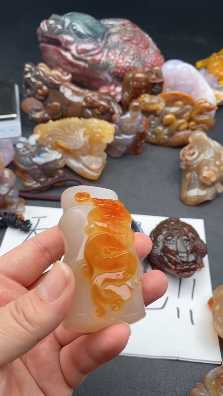 【闪购商品】玛瑙/玉髓颈饰合金1