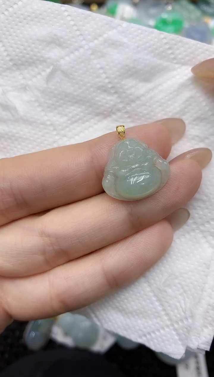 翡翠18K金镶嵌颈饰111111111111