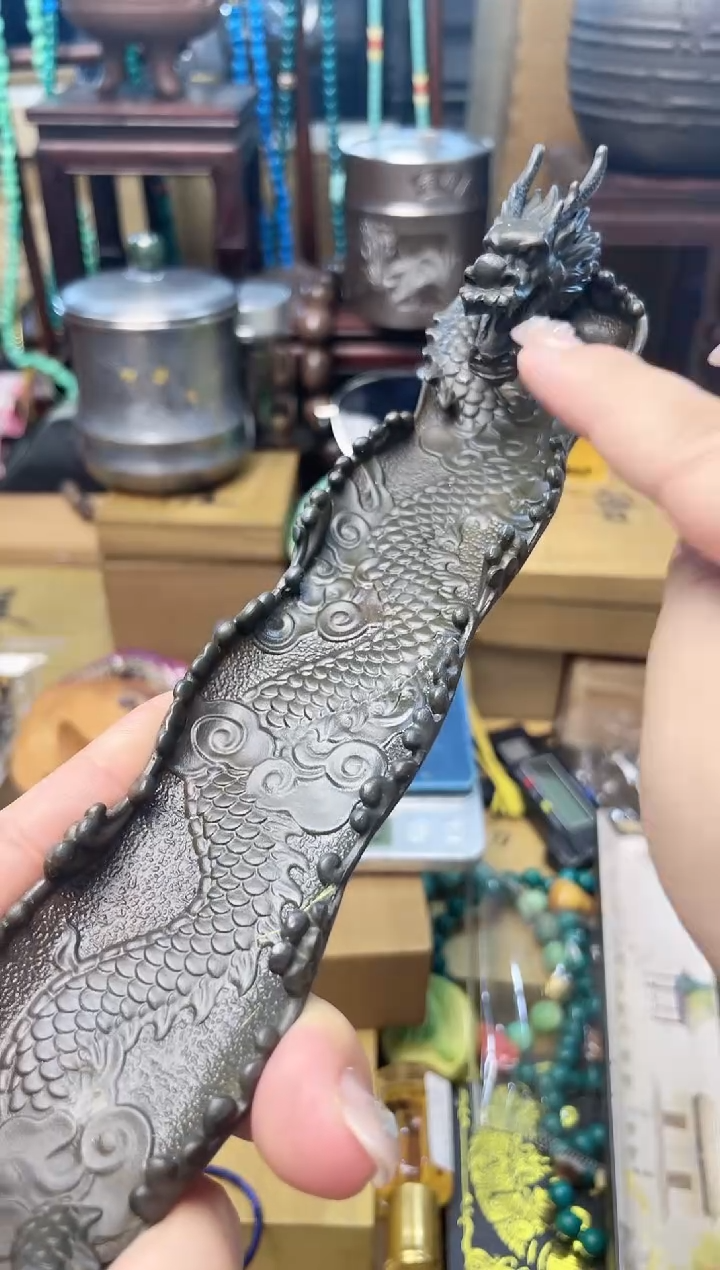瓷片XX炎美杂货铺质量保证
