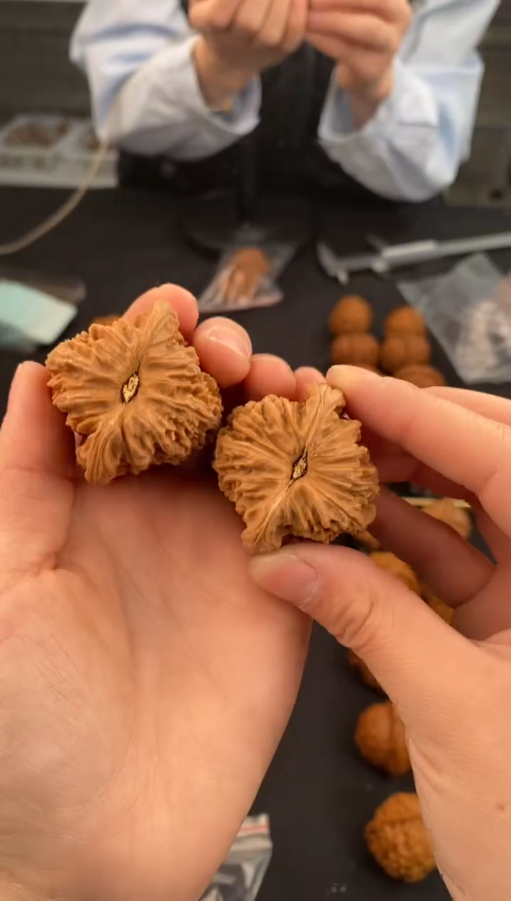 【闪购商品】文玩核桃把件南疆石41-x648