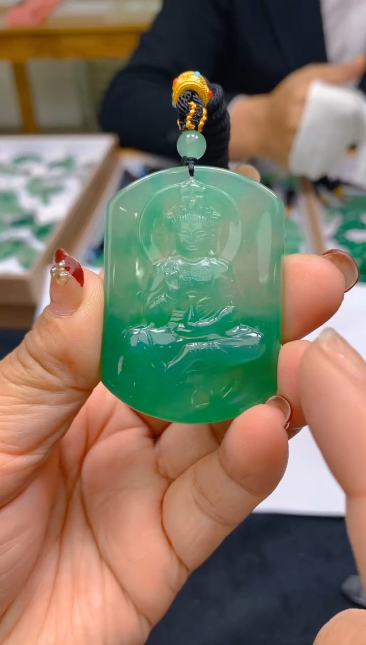 【闪购商品】石英质玉颈饰未镶嵌冰美人非洲翠069