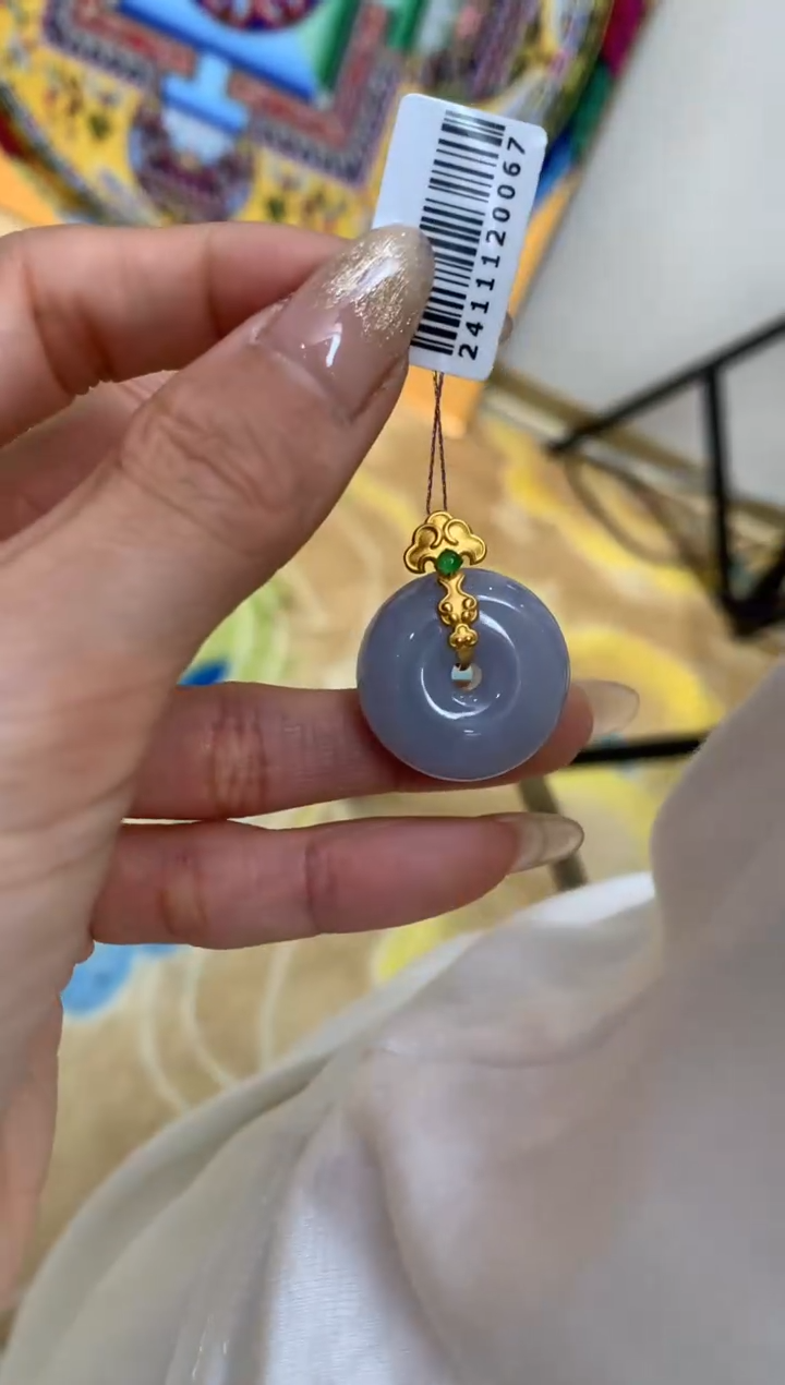 【闪购商品】翡翠颈饰18K金镶嵌平安扣