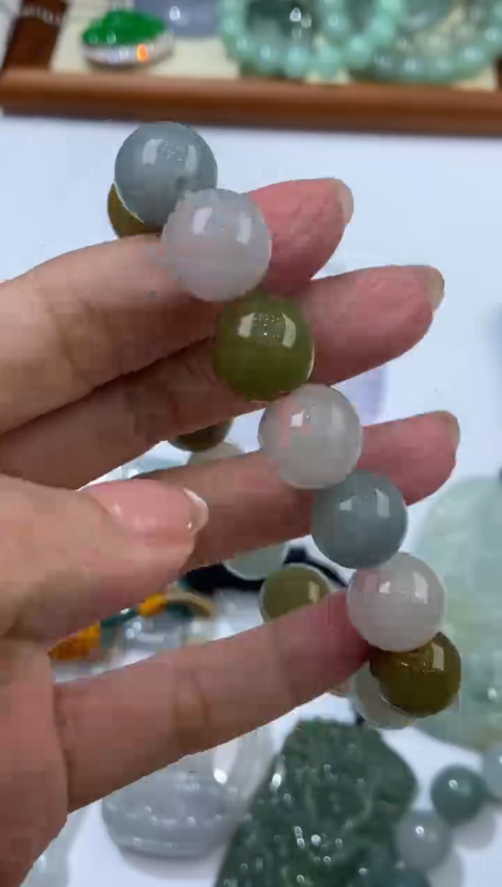 【闪购商品】翡翠未镶嵌挂件282954  