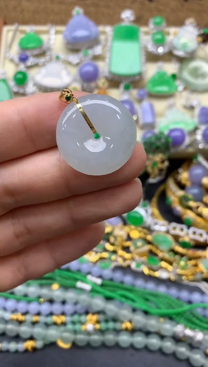 【闪购商品】翡翠颈饰18K金镶嵌73中国好珍宝