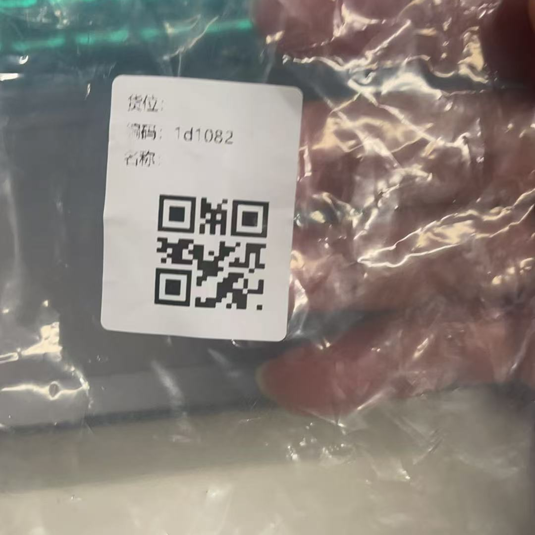 合金合成锆石耳饰 1d1082简单的耳钉