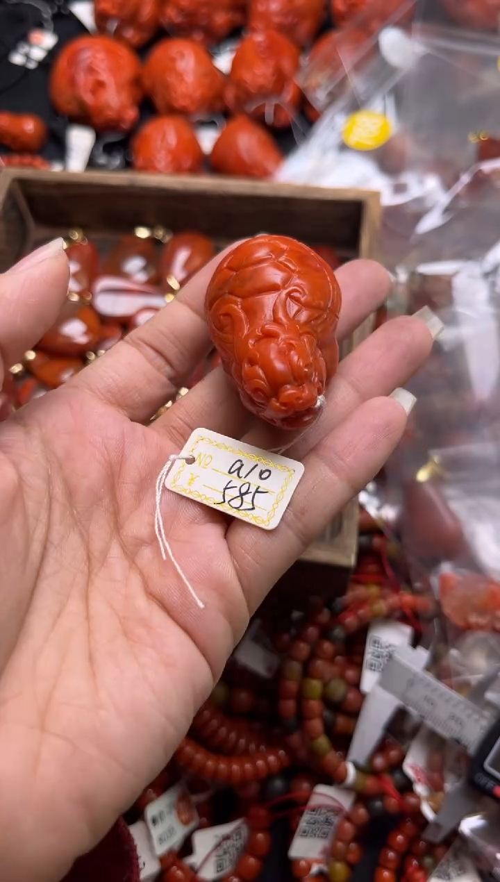 【闪购商品】南红玛瑙珠宝奇石未镶嵌a10