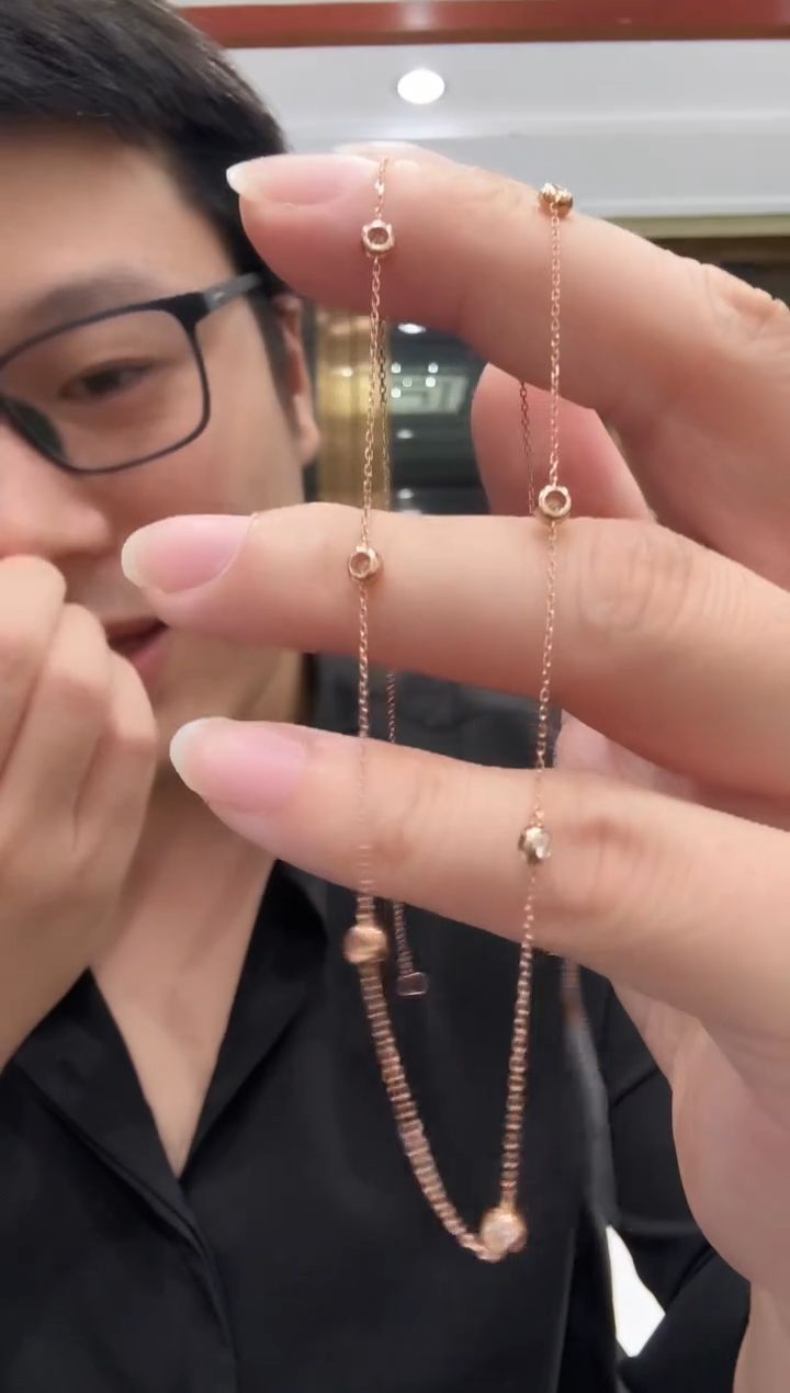 18K金镶嵌项链钻石k玫泡泡满天星项链