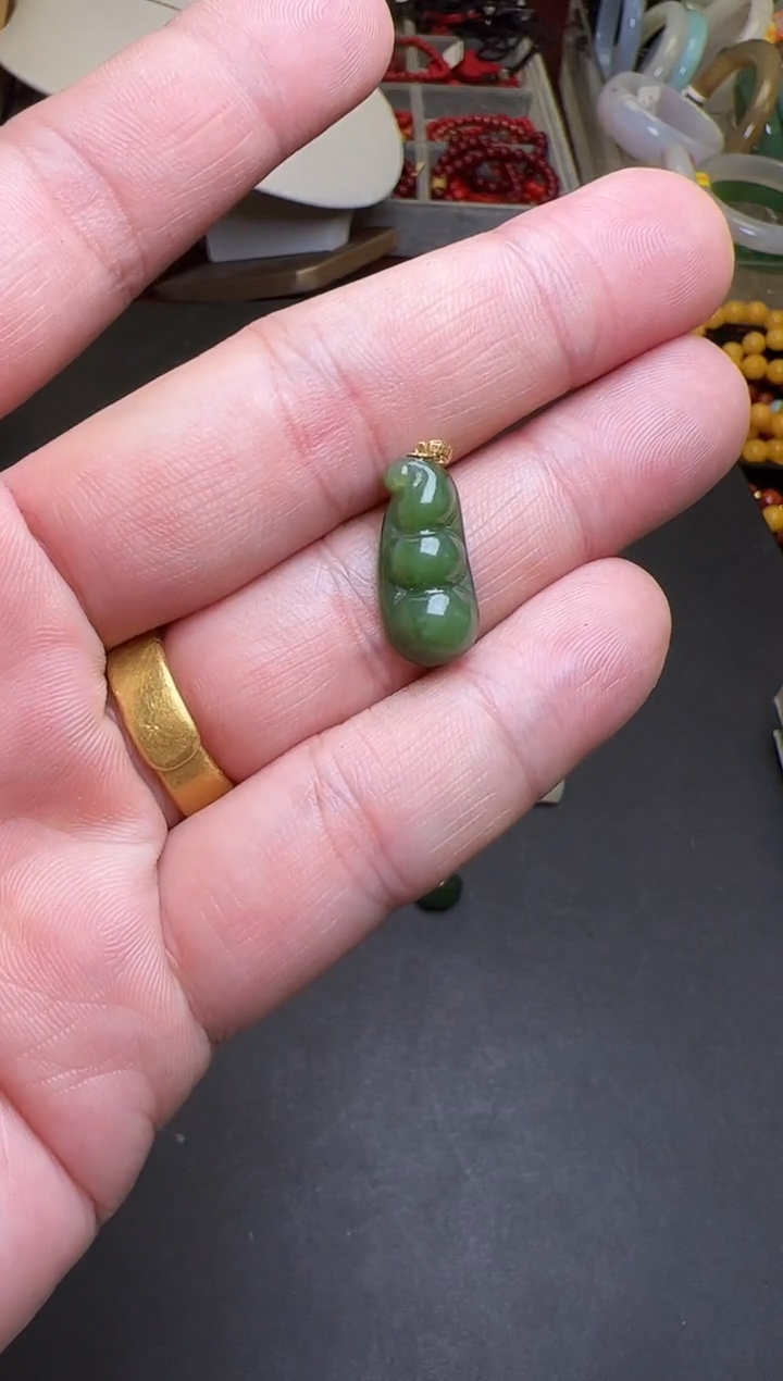 颈饰未镶嵌和田玉~*~和田玉福豆吊坠