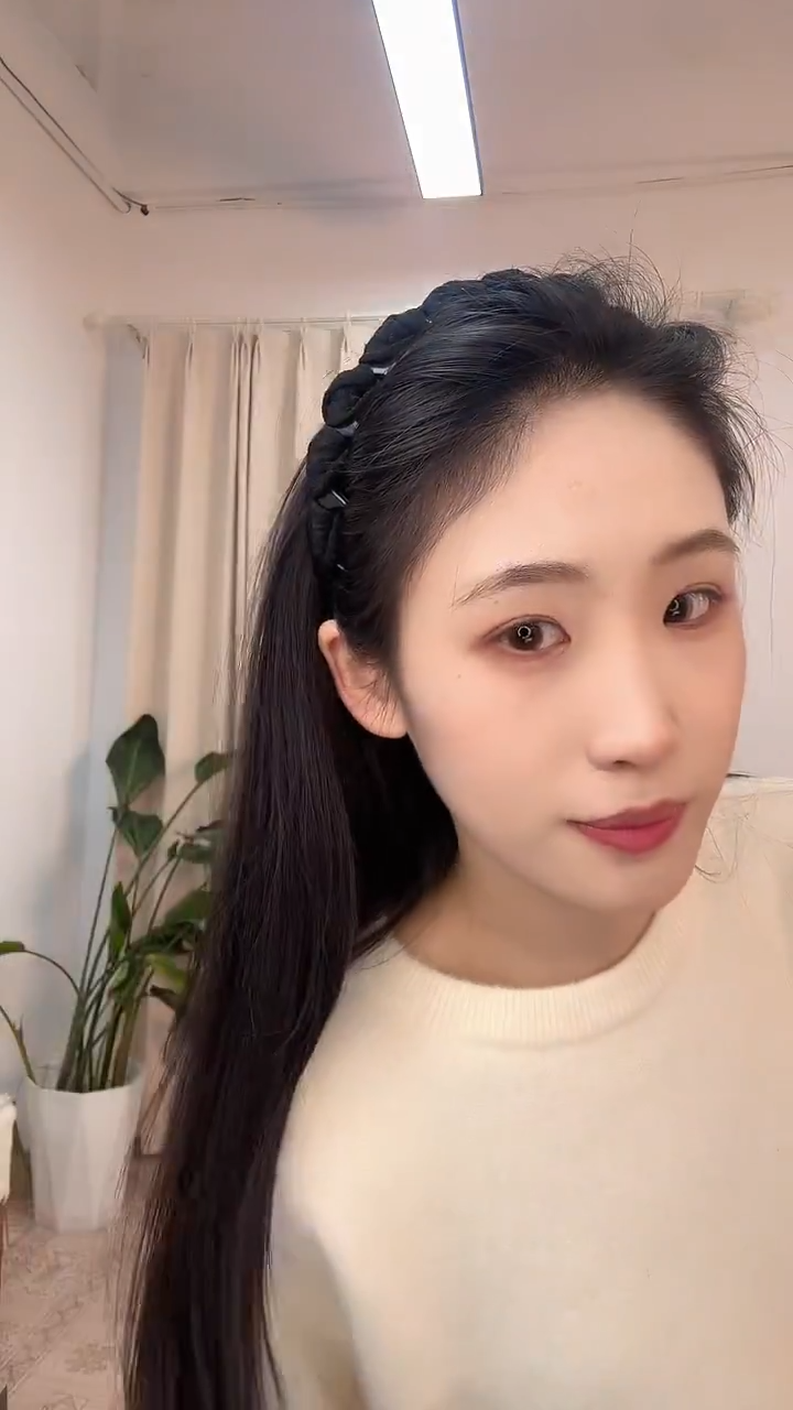 21女士时尚搭配发箍