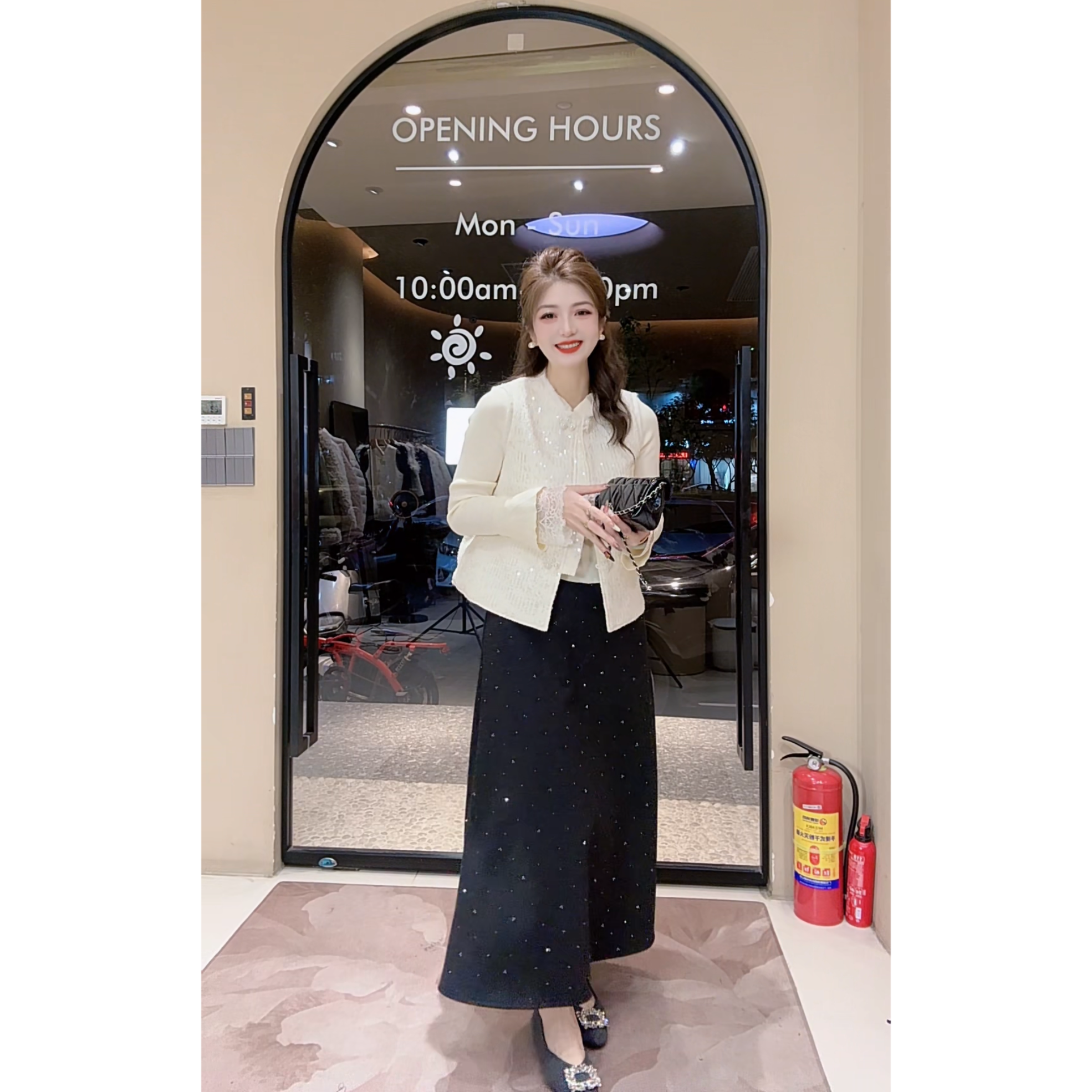 涵儿家 气质新中式毛边拼接亮片马甲 VS 烫钻毛呢加绒半身裙-1379