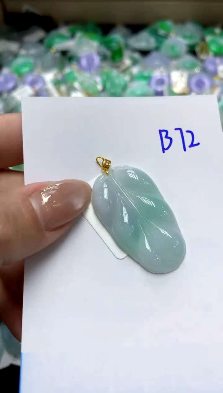【闪购商品】翡翠颈饰18K金镶嵌1111111111111111