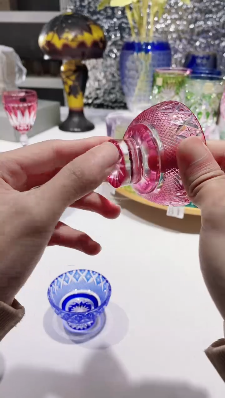 【闪购商品】水晶玻璃无手柄款红蓝一对斗笠杯665