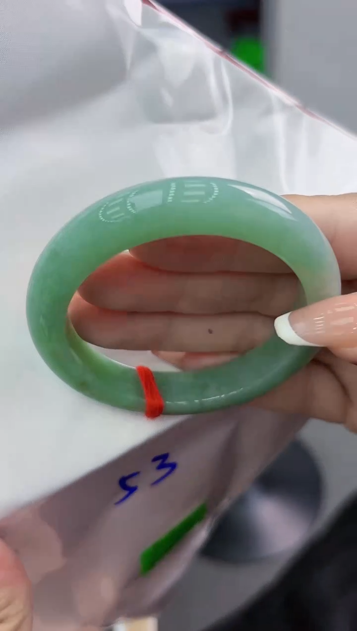 【闪购商品】翡翠手镯未镶嵌翡翠手镯