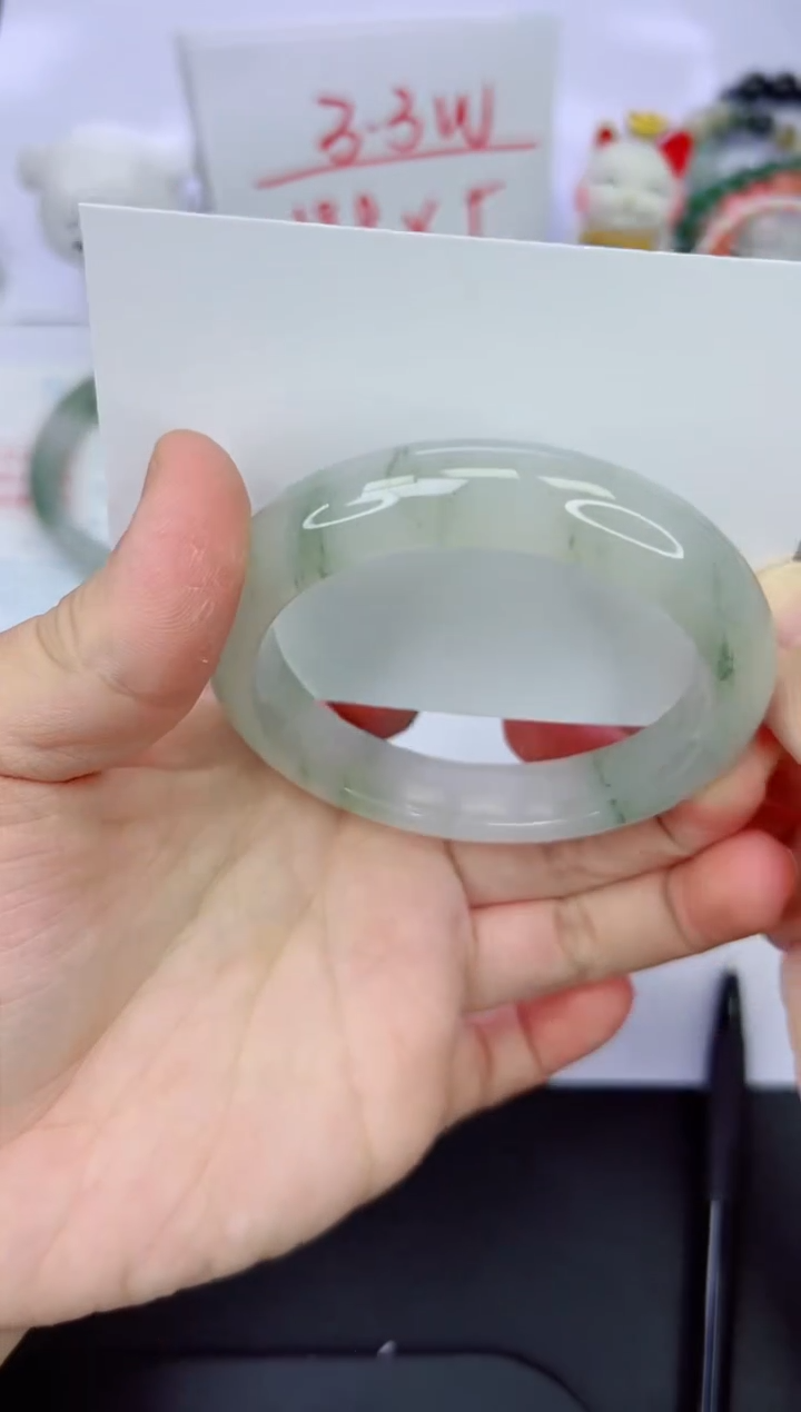 【闪购商品】石英质玉手镯未镶嵌208-58.4