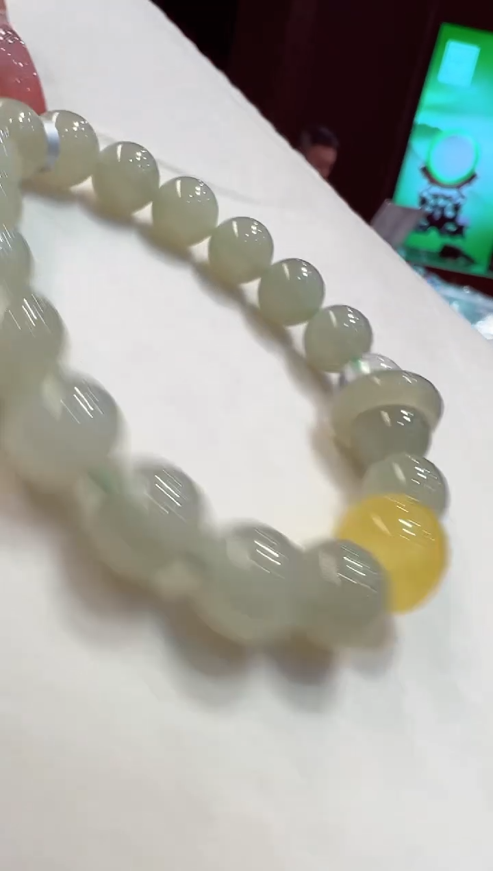 【闪购商品】和田玉手链未镶嵌和田玉手链