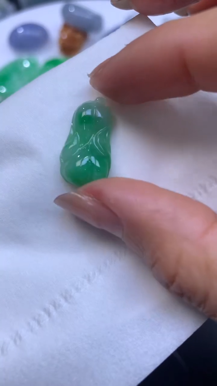 【闪购商品】定制翡翠未镶嵌翡翠