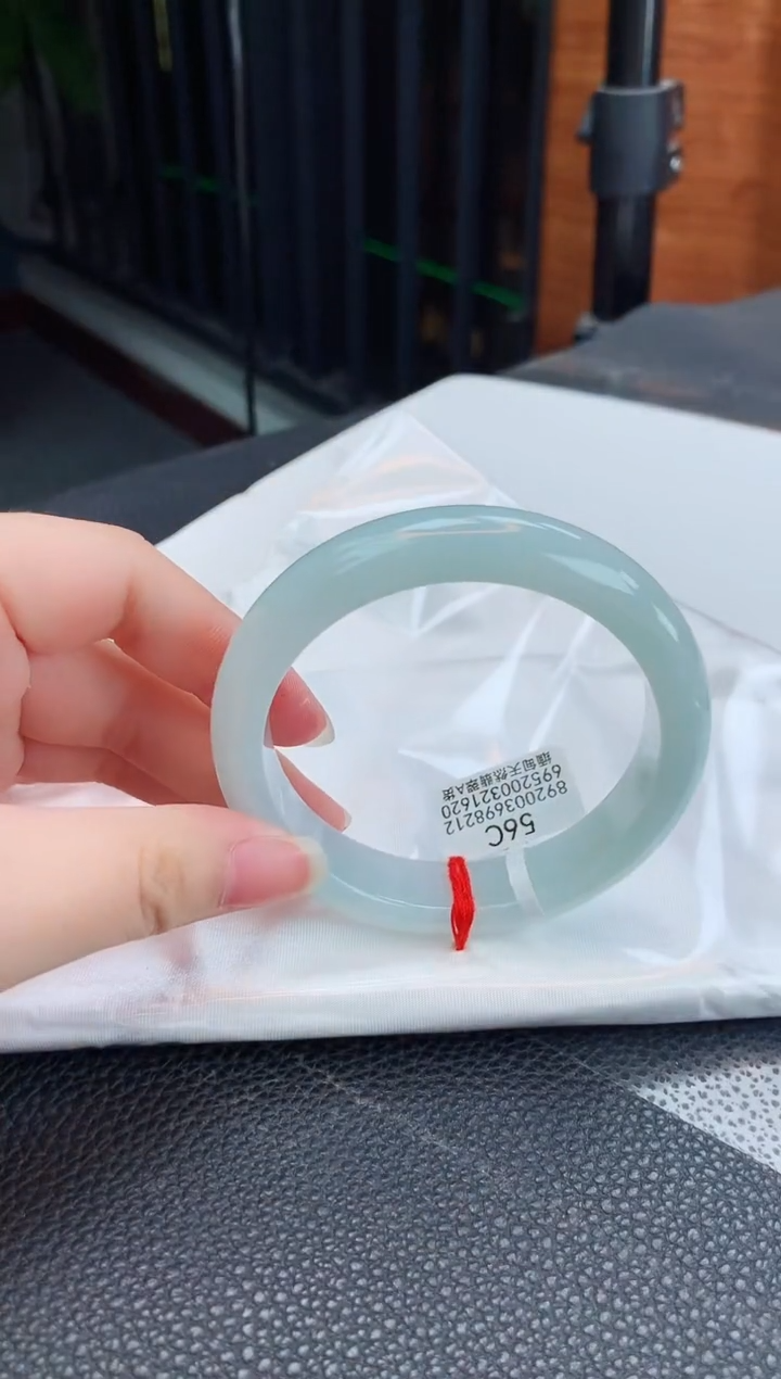 【闪购商品】翡翠手镯未镶嵌缅甸天然翡翠A货手镯