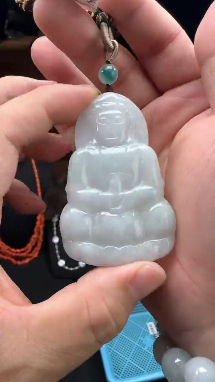 吊坠(不含链)未镶嵌翡翠天然缅甸A货翡翠（观音）