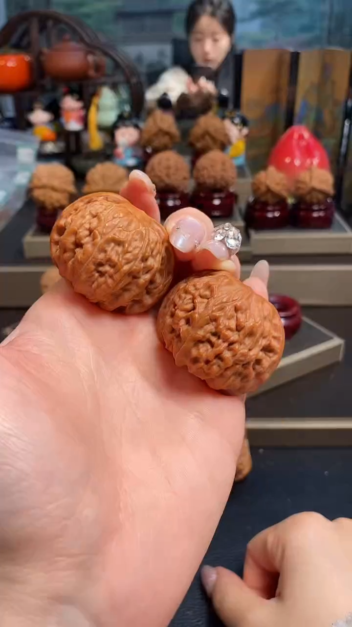 【闪购商品】文玩核桃吊坠H772磨盘40