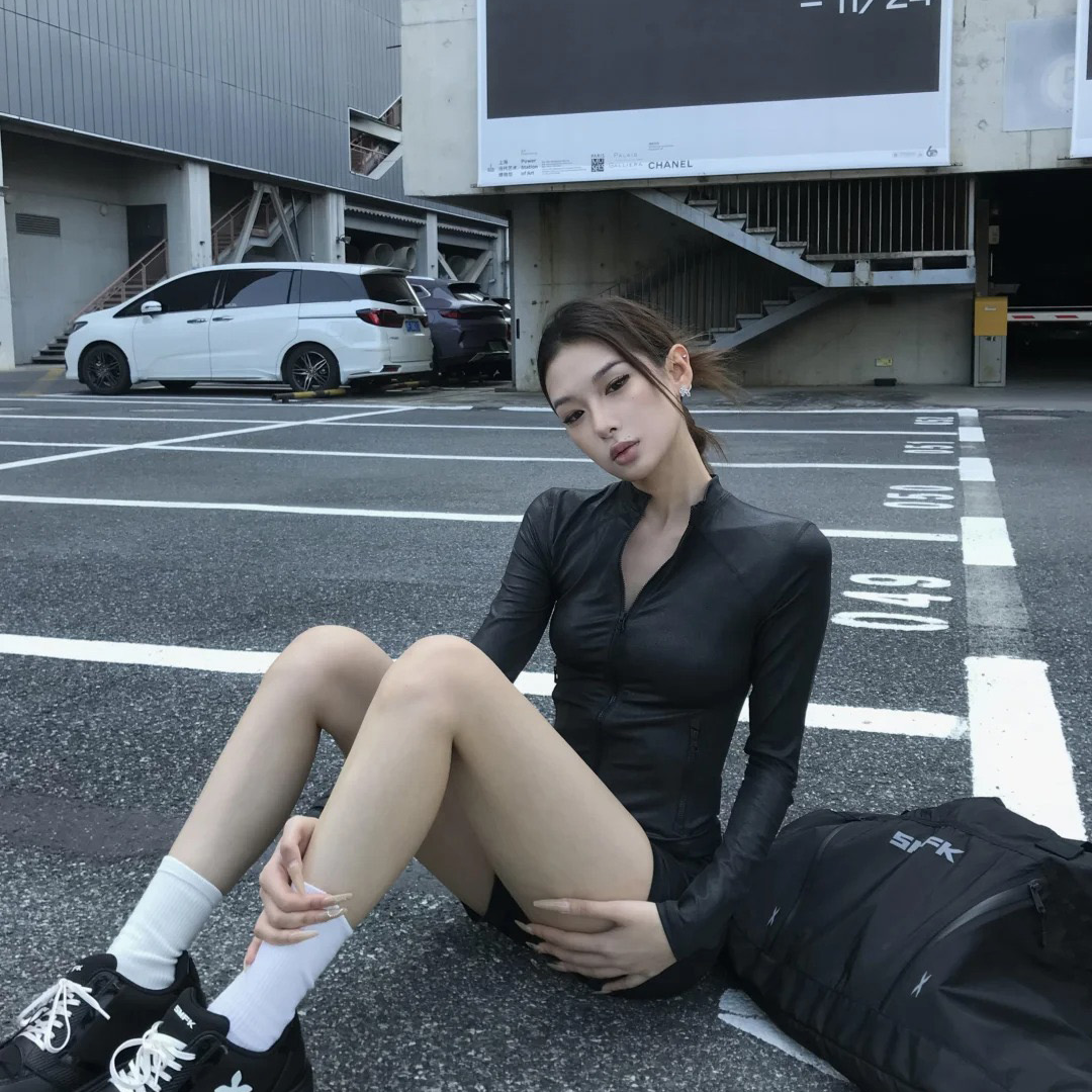 80434夏季新款休闲套装显瘦长袖运动网红紧身黑色跑步弹力