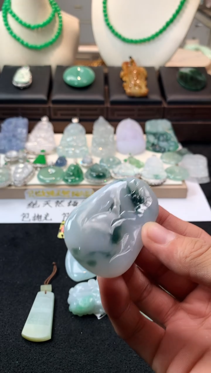 未镶嵌定制翡翠坚***人  S毛货不退不换